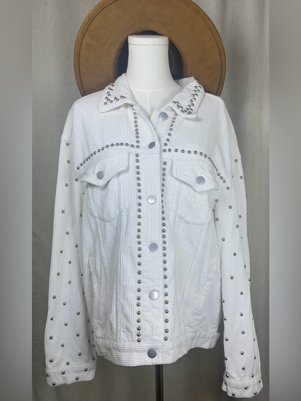 POL Studded White Corduroy Utility Jacket Size L Boho Western